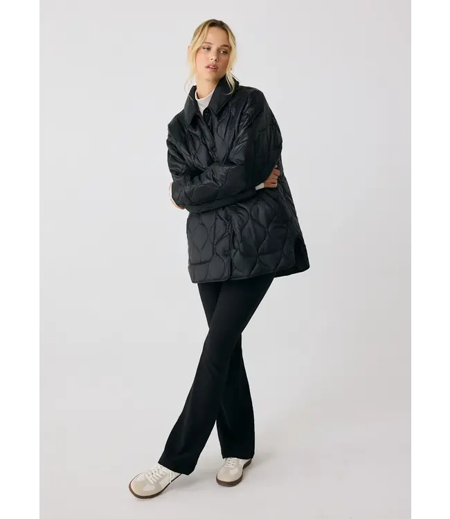 Lolë  Women's The Shacket Oversized Jacket