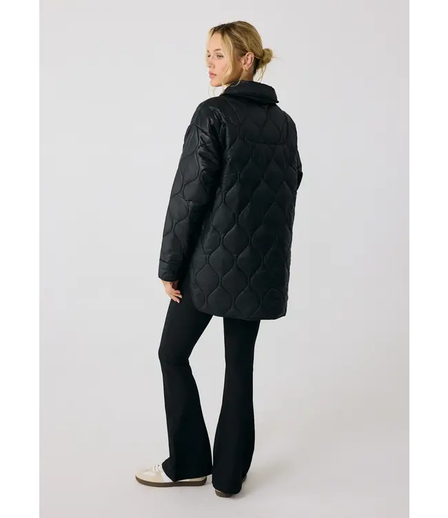 Lolë  Women's The Shacket Oversized Jacket