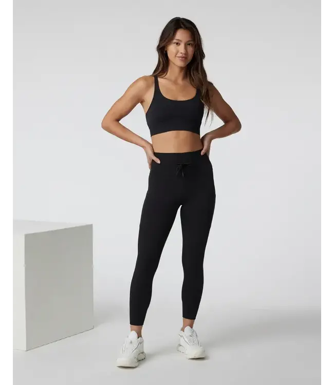 Vuori Women's Daily Legging - Short