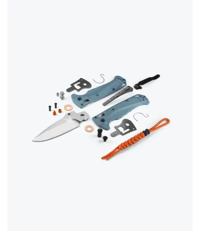 Benchmade Mini Adira Knife - Depth Blue Grivory | Drop-point