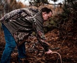 Tips for Whitetail Deer Hunting: Scent, Feed, and Sound Strategies That Work