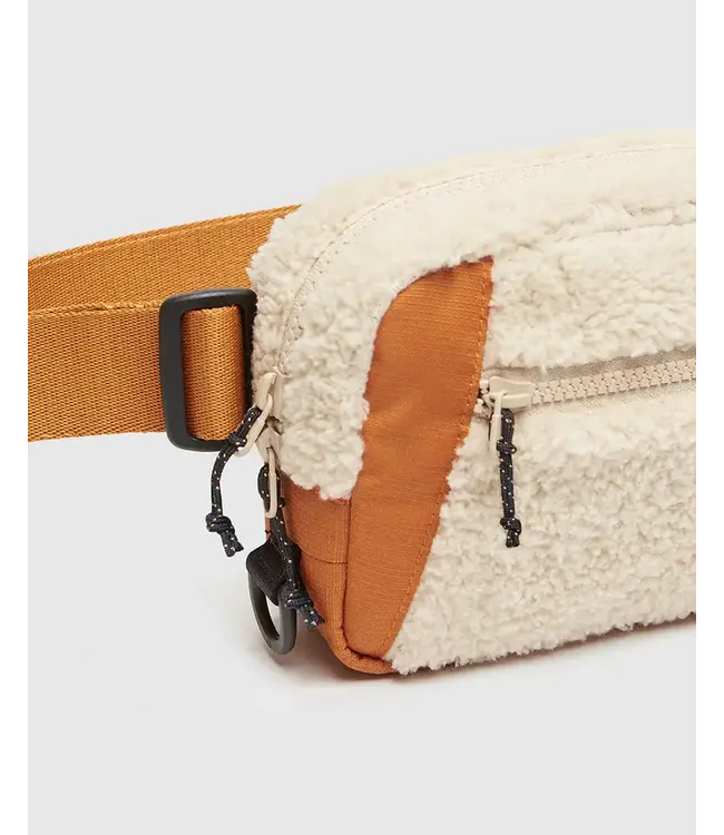 TenTree Valdes Recycled Polyester Hip Pack