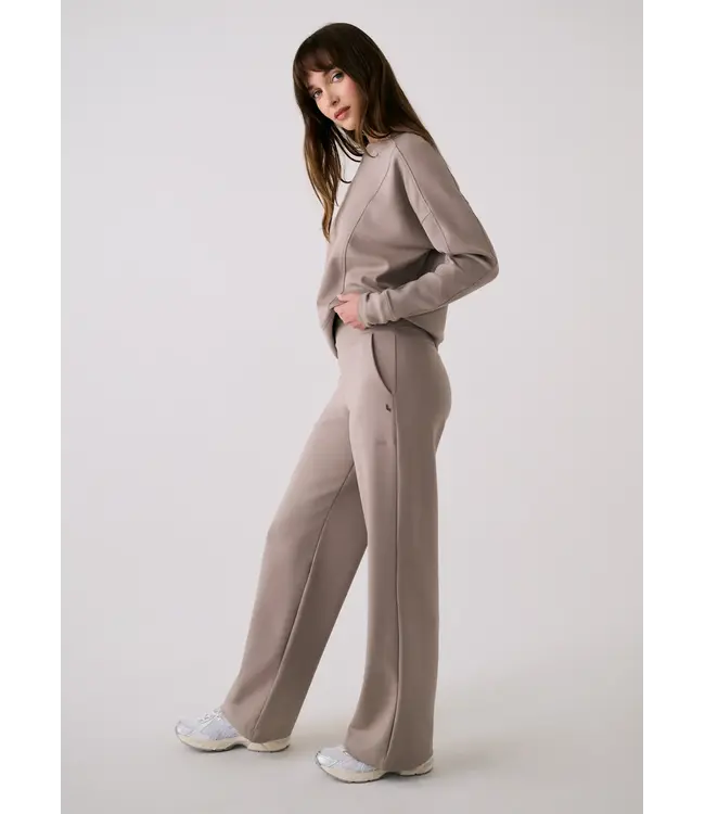 Lolë  Women's Flow Wide Leg Pants