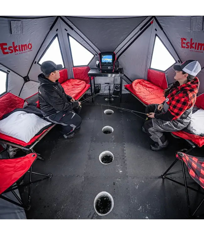 Eskimo Outbreak 650XDP Hut