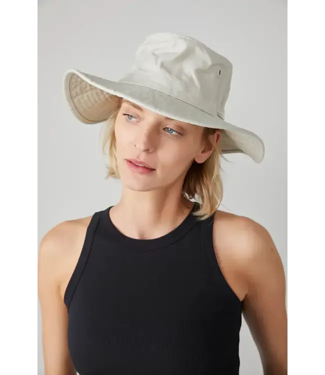 Tilley T3 Vintage Wide Brim Wanderer Hat