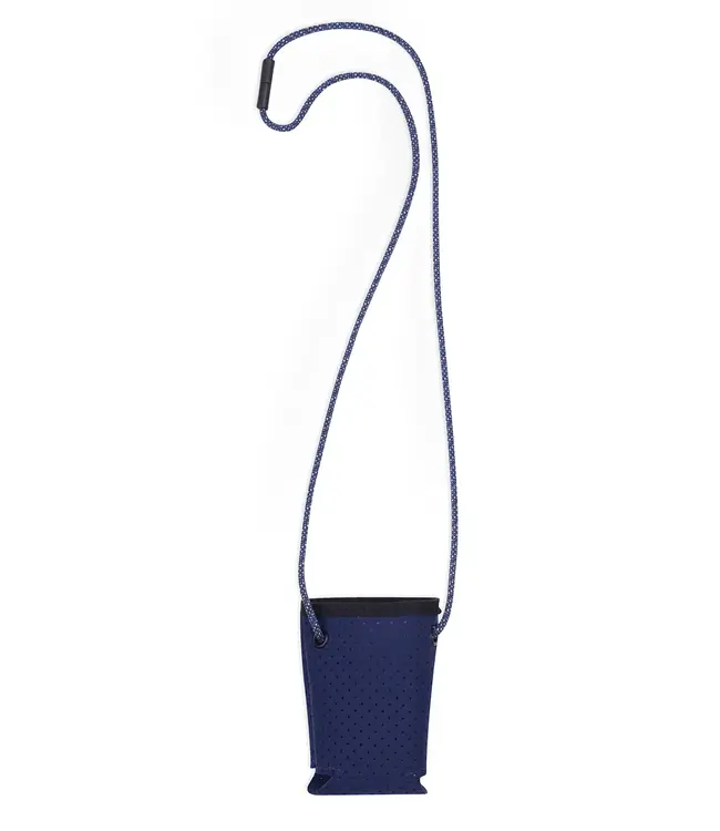 Kavu Hands Free Canned Beverage Insulator