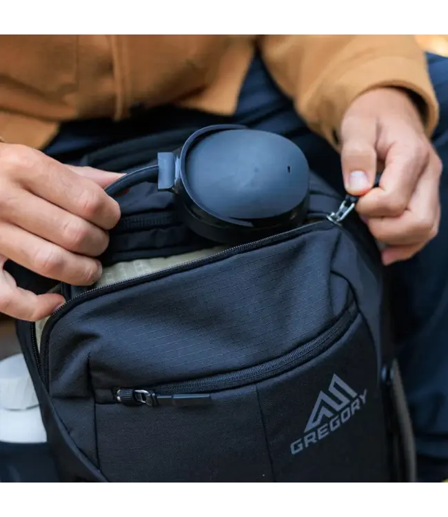 Gregory Border Carry-On