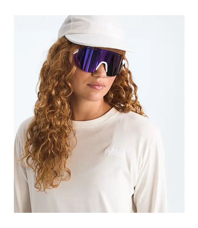 The North Face Women’s Evolution Simple Dome Long-Sleeve Tee