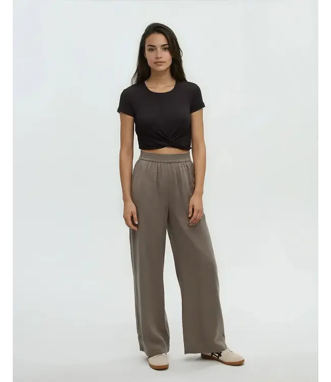 TenTree Hemp Kaslo High Rise Wide Leg Pant