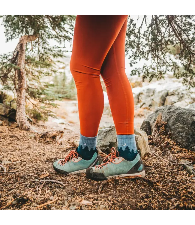 Darn Tough Women's Treeline Micro Crew Midweight Hiking Socks