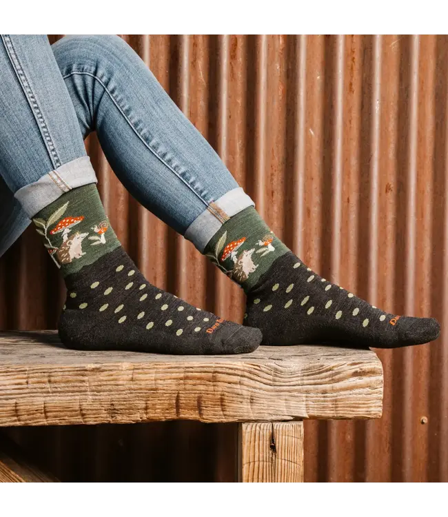 Darn Tough Women's Wild Life Crew Lightweight Lifestyle Socks
