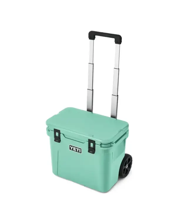 Yeti Roadie 32 Wheeled Cooler