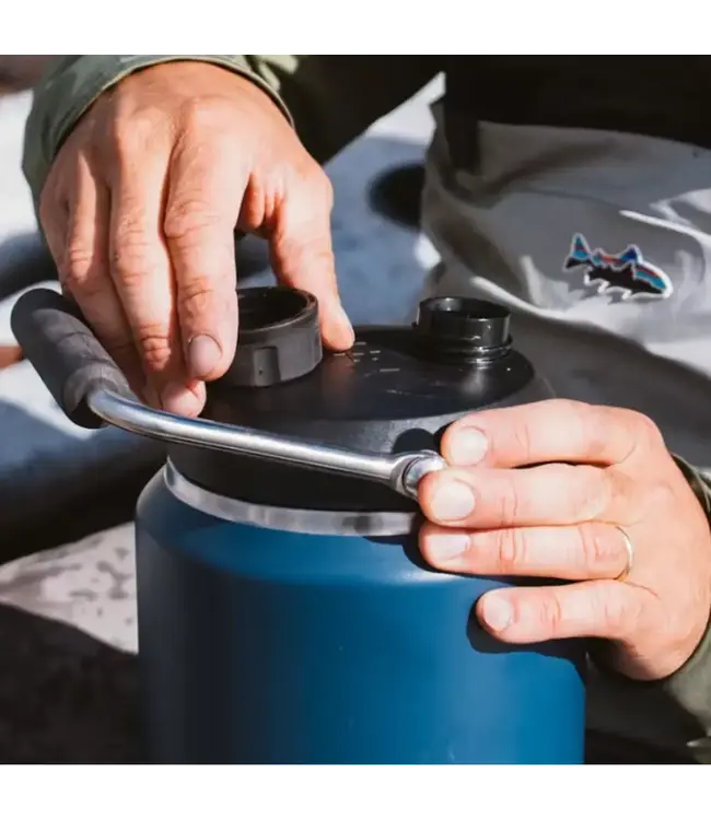 Yeti Rambler Jug and Magdock Chug Cap