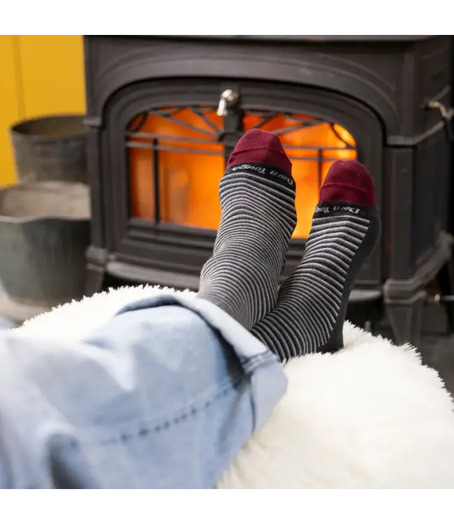 Darn Tough Men's Microstripe Crew Lightweight Lifestyle Socks