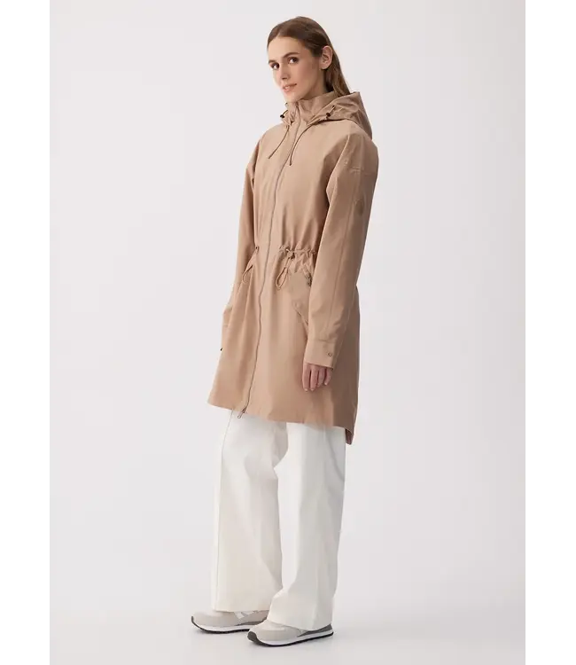 Lolë  Women's Piper 2.0 Rain Jacket