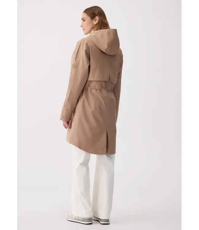 Lolë  Women's Piper 2.0 Rain Jacket