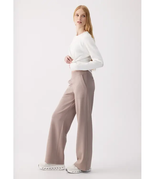 Lolë  Women's Flow Wide Leg Pants