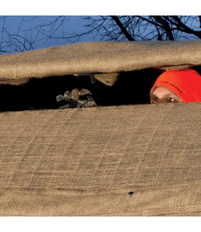 Muddy The Bale Blind
