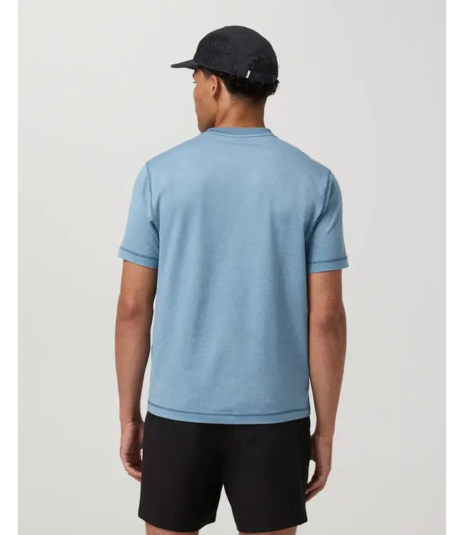 Vuori Men's Ponto Short Sleeve Performance Tee