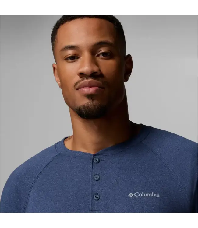 Columbia Men's Thistletown Hills Raglan Henley