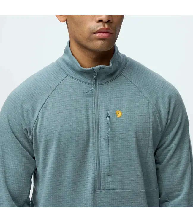 Fjallraven Men's Bergtagen Midlayer Half Zip Sweater