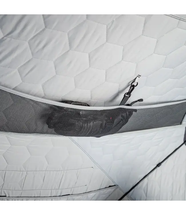 Clam Corporation X-400 Hub Shelter