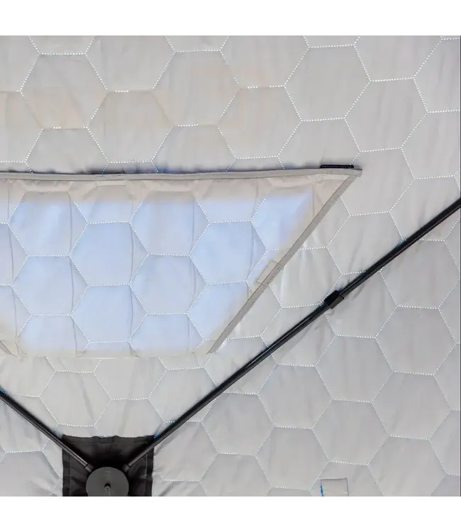 Clam Corporation X-400 Hub Shelter