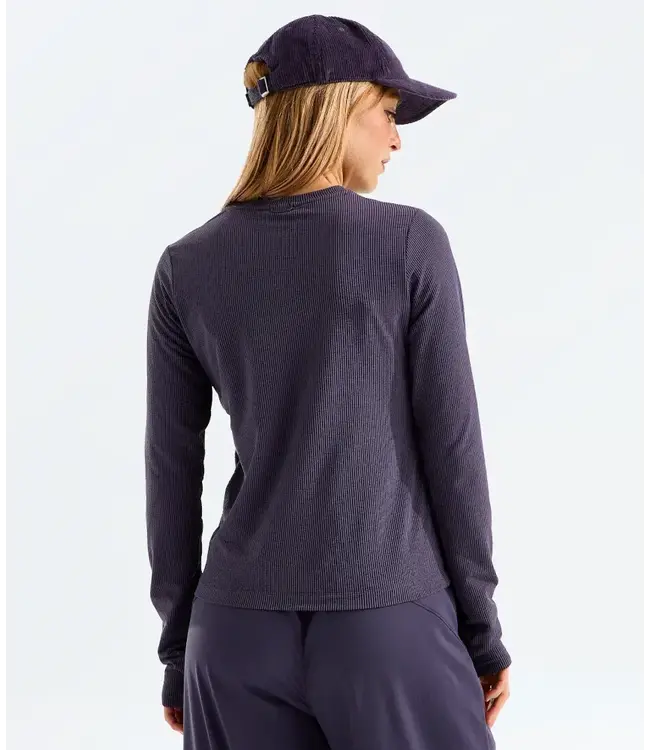 The North Face Women's Golden Ridge Ribbed Long Sleeve Shirt