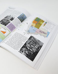 The Historical Atlas of New York City: A Visual Celebration of 400 Years of New York City's History
