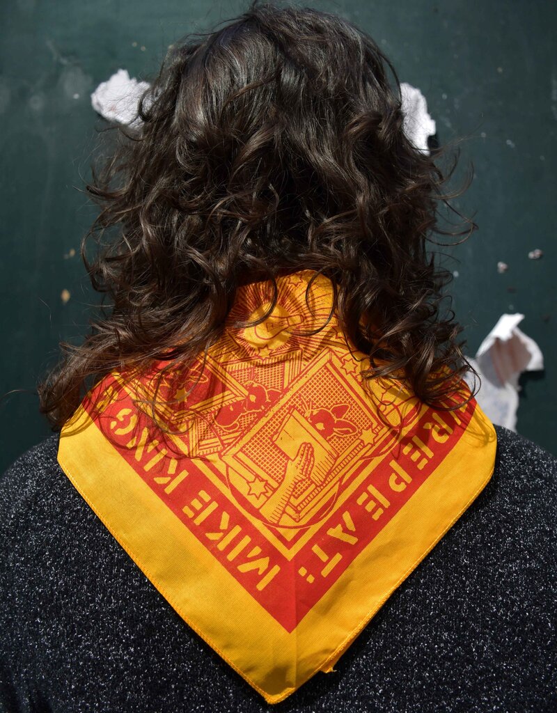 Copy/Paste/Print/Repeat Yellow Bandana