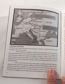 The Cold War: Simple History Zine