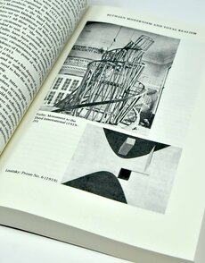 Totalitarian Art