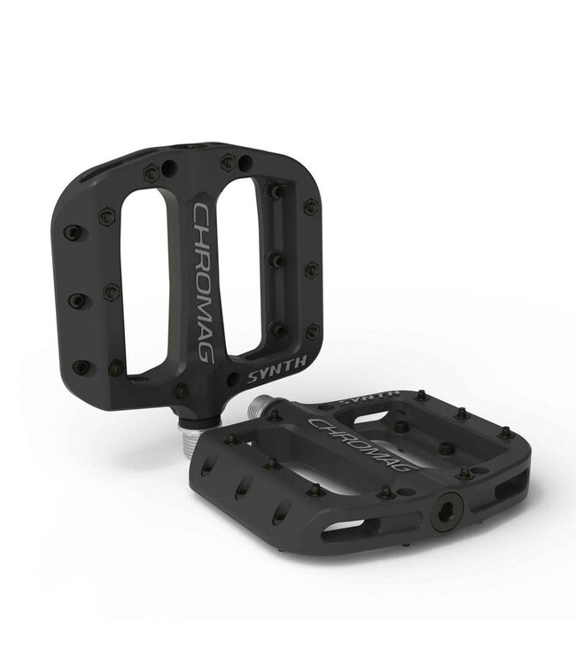 CHROMAG SYNTH PEDAL