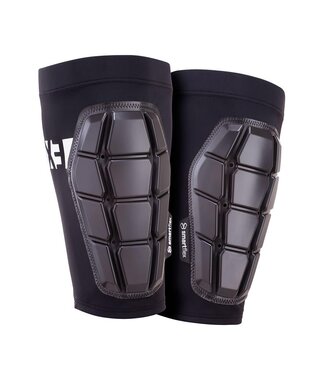 G FORM PRO-X3 SHIN PAD