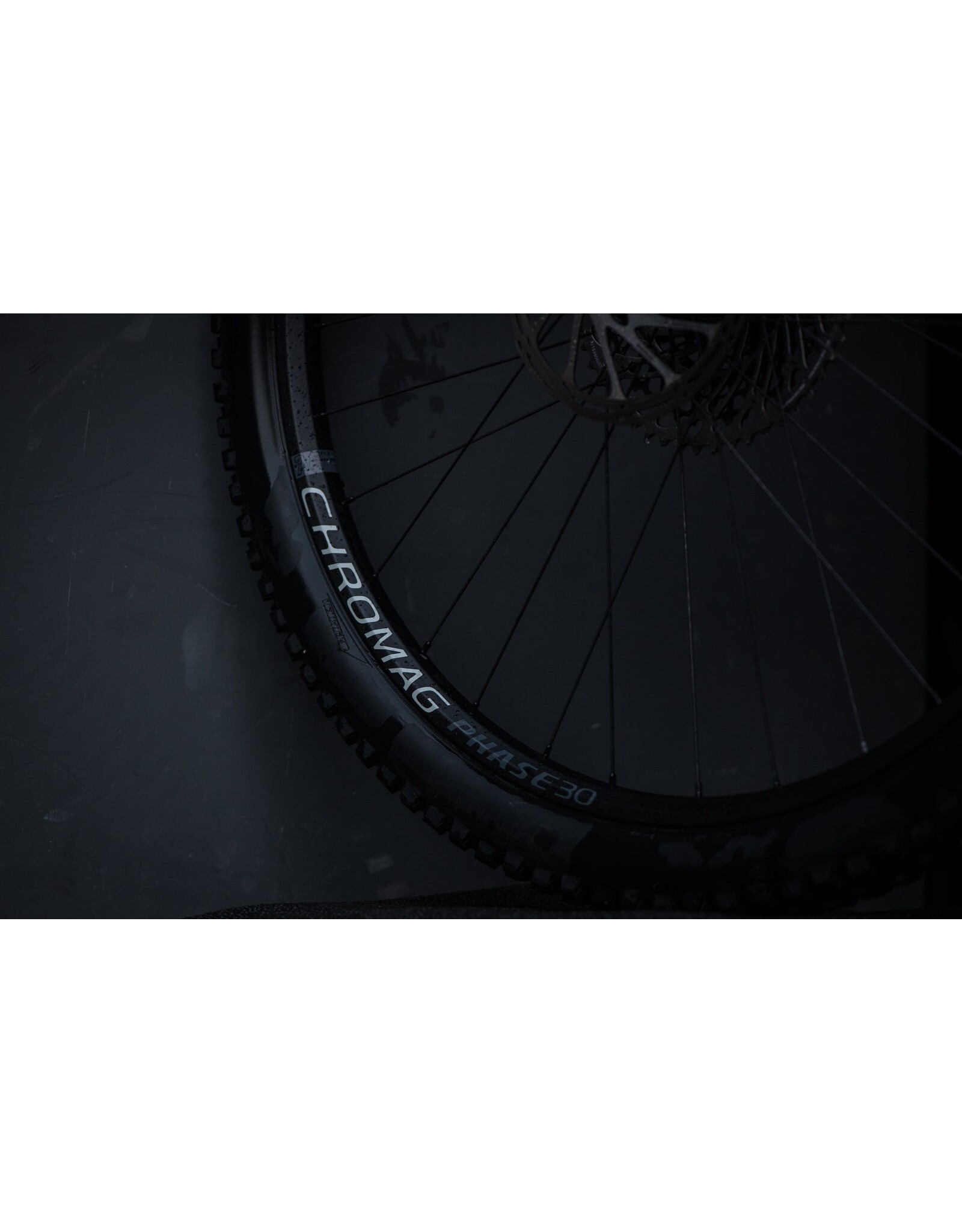 Chromag CHROMAG PHASE30/HG/29 REAR WHEEL 29" BLACK