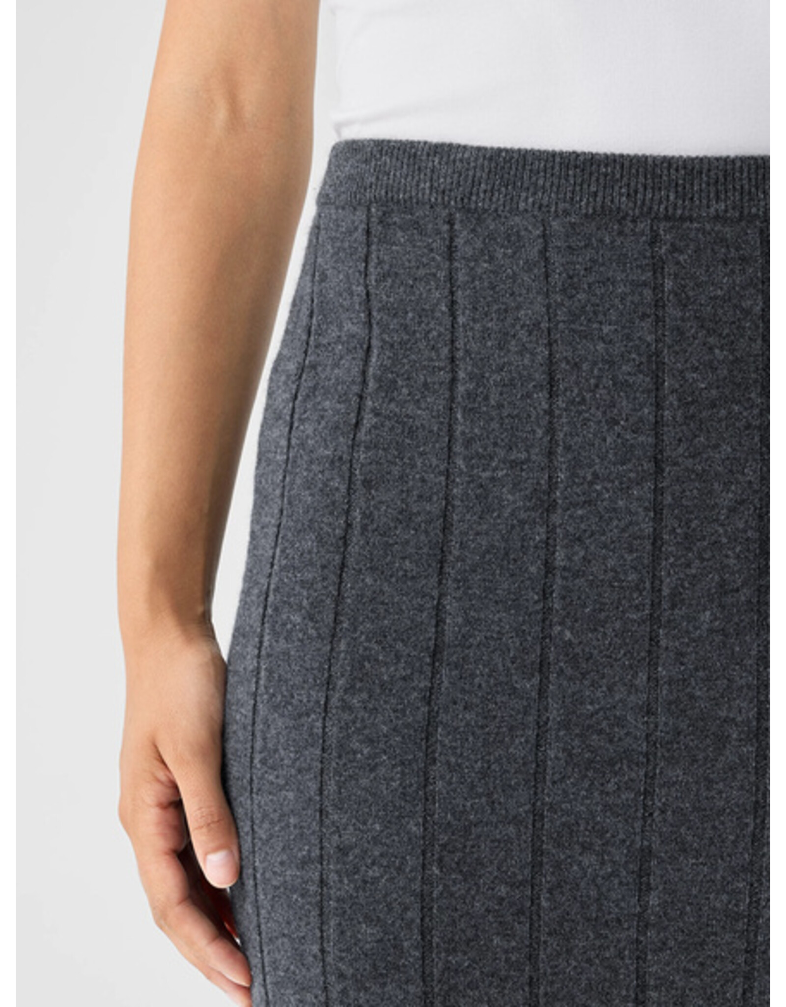 Eileen Fisher Eileen Fisher Italian Cashmere Skirt