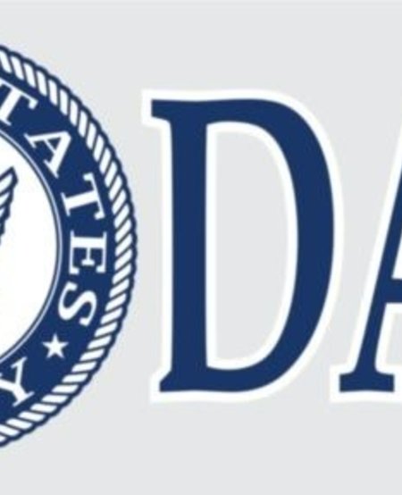 US Navy Crest "Dad" Window Decal 3" x 6.25"