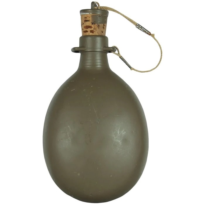 Military Czech M60 Canteen with Cover