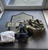 US ISSUED M40 Gas Mask - Item has been in use and not eligible for returns