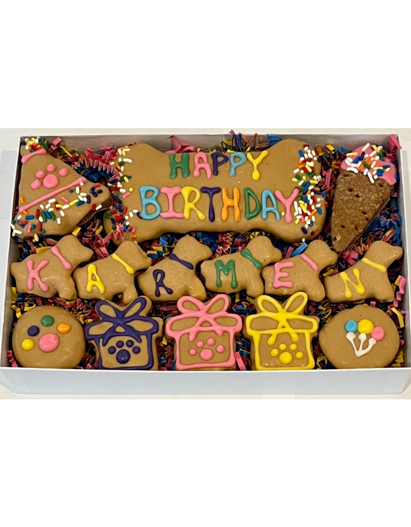 DELCO PB Happy Birthday Dog Treat Gift Box