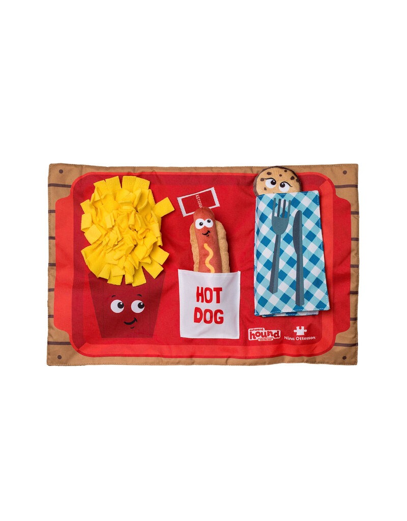 Outward Hound Outward Hound Activity Matz Fast Food Fun Game Plush Dog Puzzle Mat