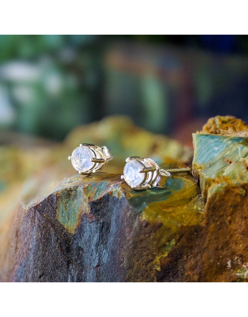 Rainbow Moonstone Stud Earrings 4mm Rainbow Moonstone Stud Earrings 4mm