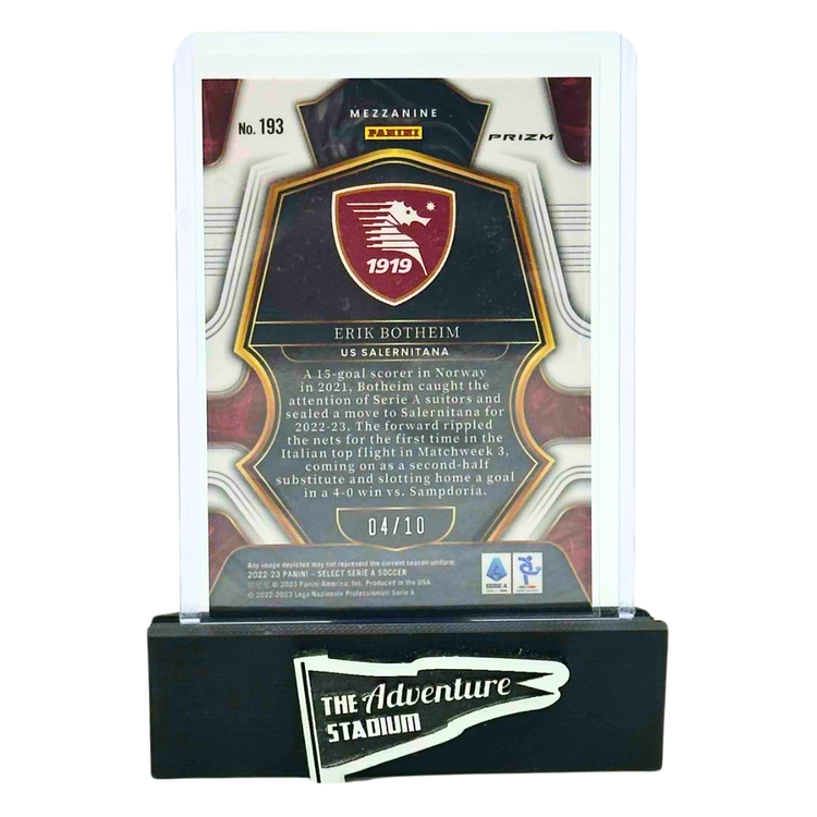 The Adventure Stadium 2022-23 Panini Select Serie A Erik Botheim Gold Wave 04/10