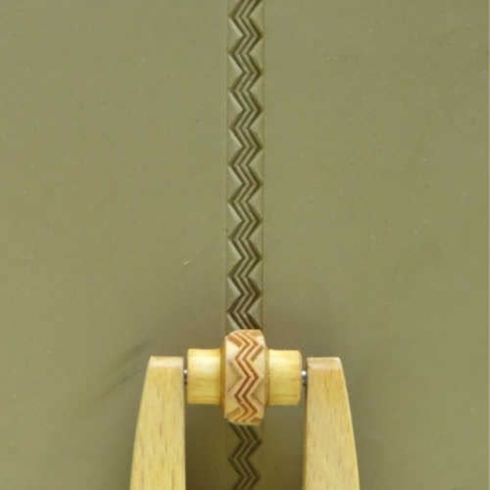 MKM POTTERY TOOLS MKM MINI ROLLER MRS-023 0.5 cm – Zigzags and Triangles
