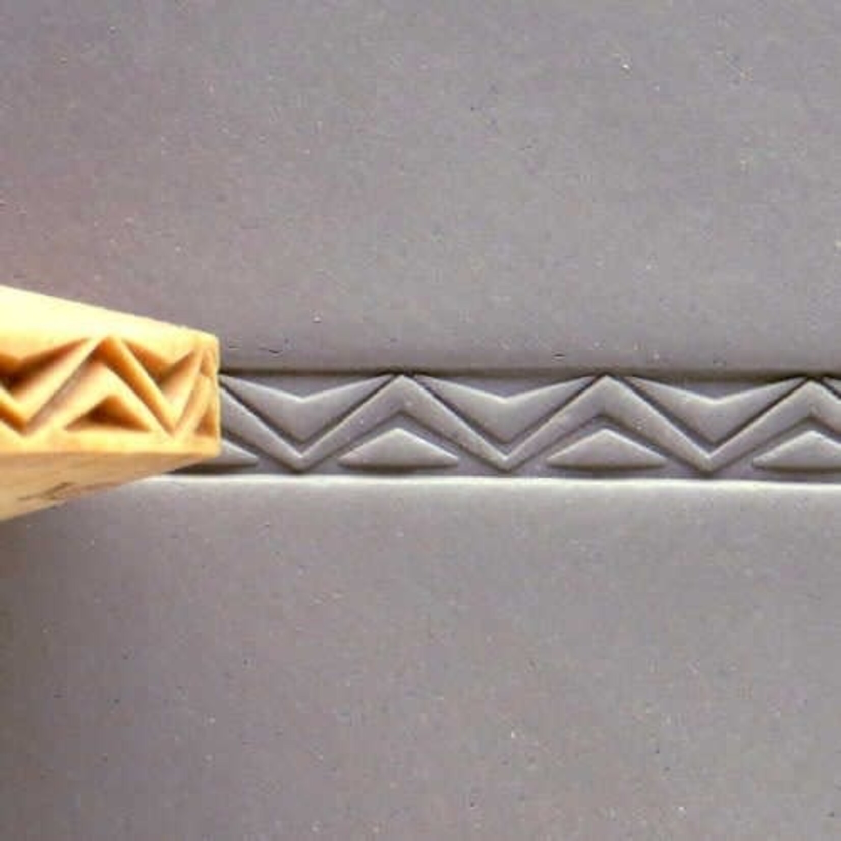 MKM POTTERY TOOLS MKM FINGER ROLLER FR-004 – Fancy Zigzag