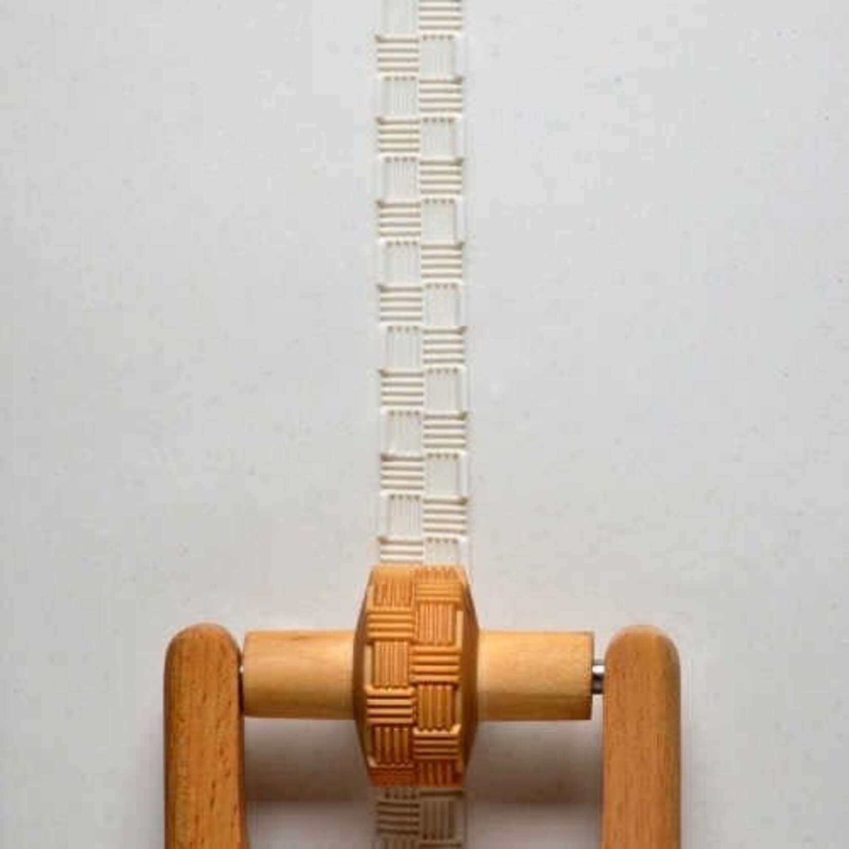 MKM POTTERY TOOLS MKM RS-001 Small Handle Roller – Basket Weave 1