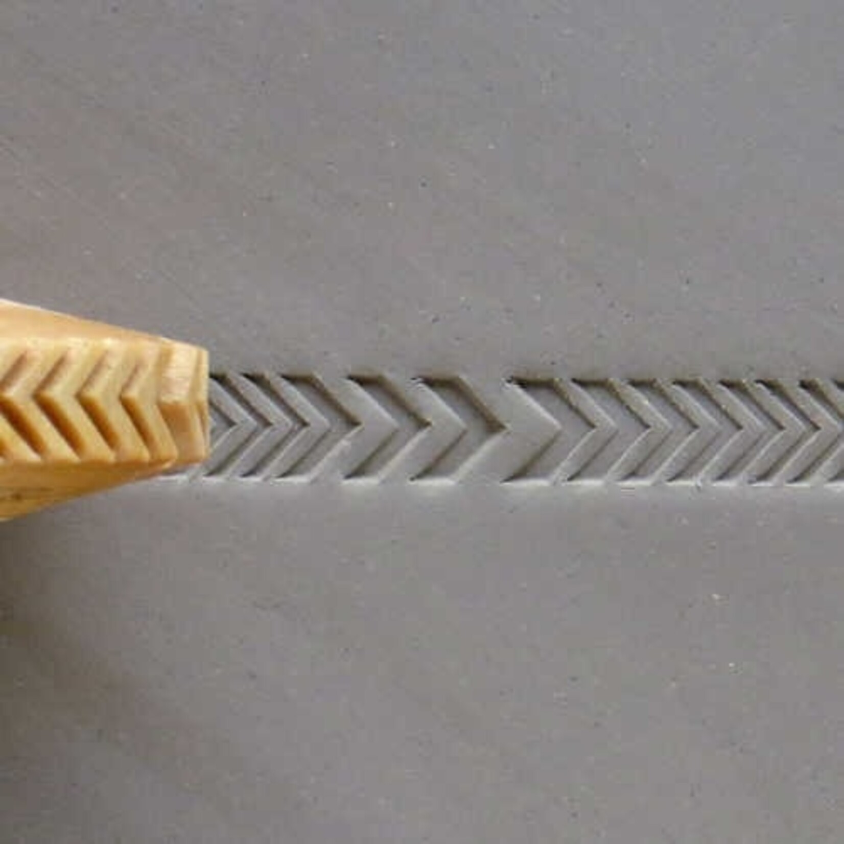MKM POTTERY TOOLS MKM FINGER ROLLER FR-016 – Arrowhead