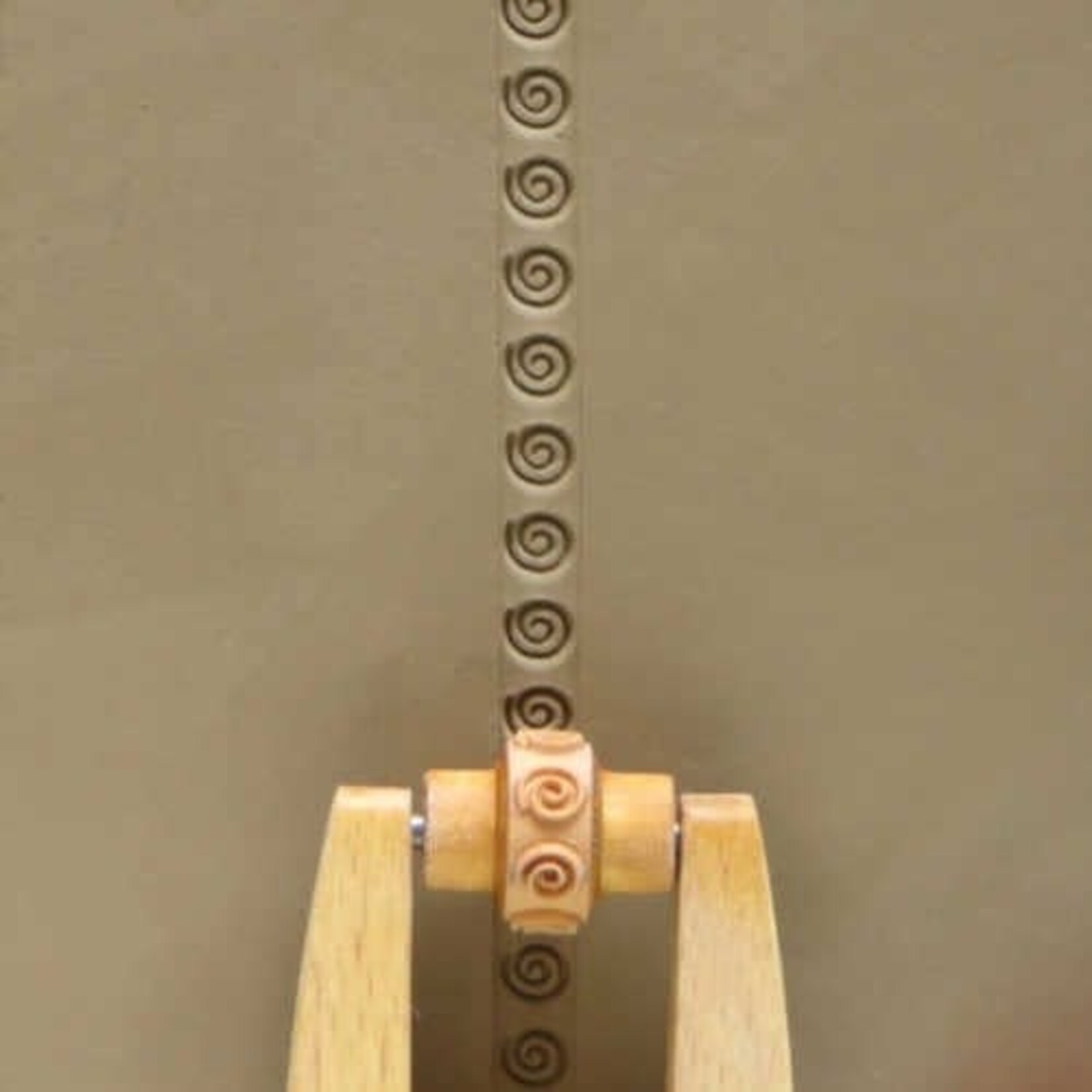 MKM POTTERY TOOLS MKM MINI ROLLER MRS-014 0.5 cm – Spiral