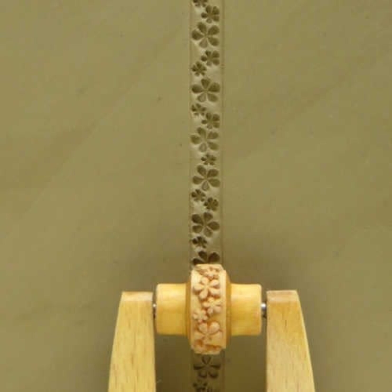 MKM POTTERY TOOLS MKM MINI ROLLER MRS-012 0.5 cm – Daisy flowers