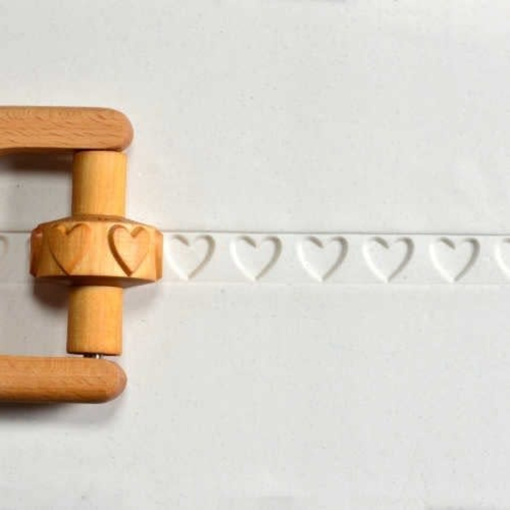 MKM POTTERY TOOLS MKM RS-012 Small Handle Roller – Hearts